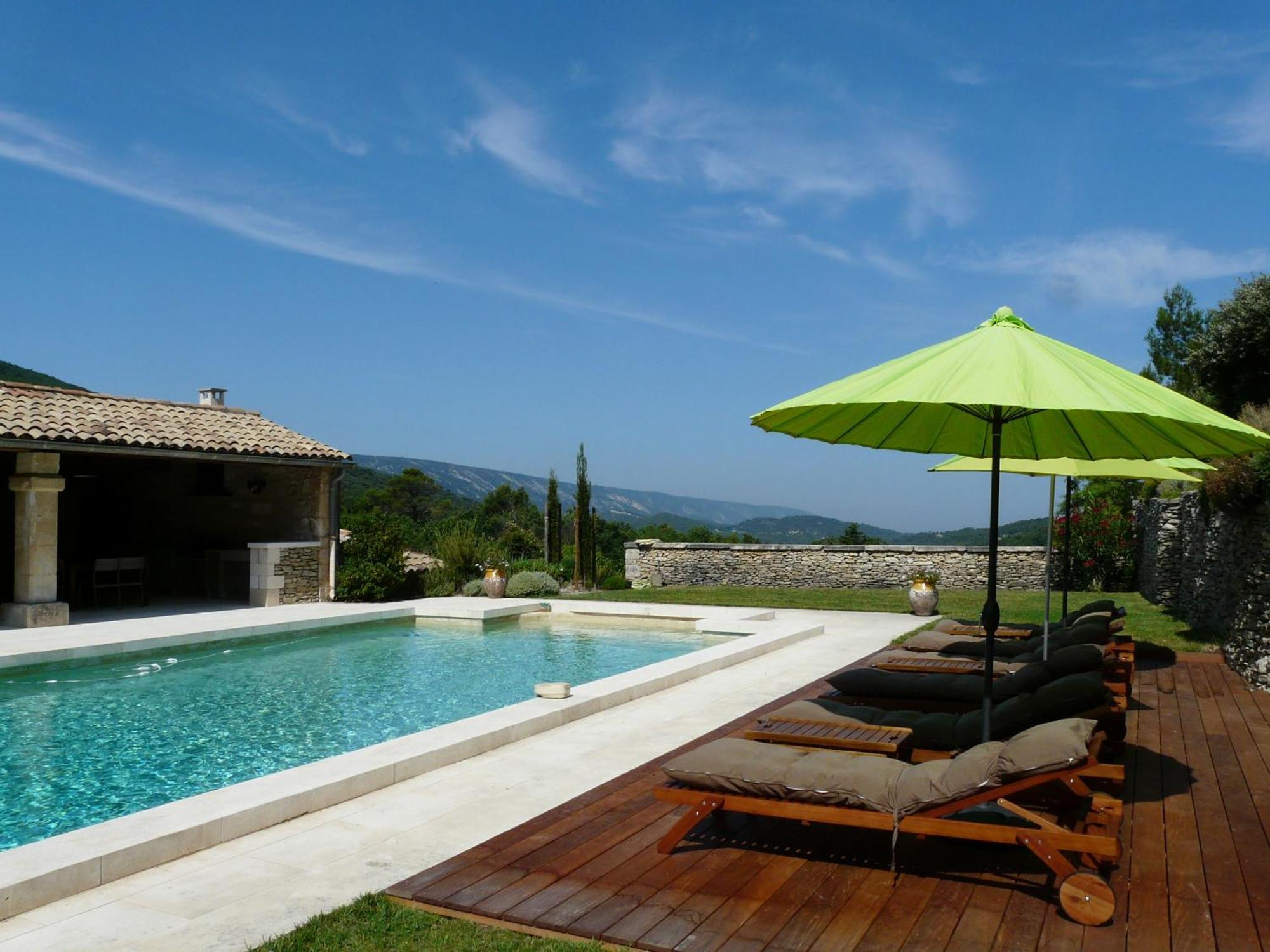Joli Mas Provençal du 19ème siècle avec grande piscine privée, situé au calme, en campagne de Lacoste, au cœur du Luberon, 6 personnes, LS2-239 Amanto Lacoste  Exterior foto